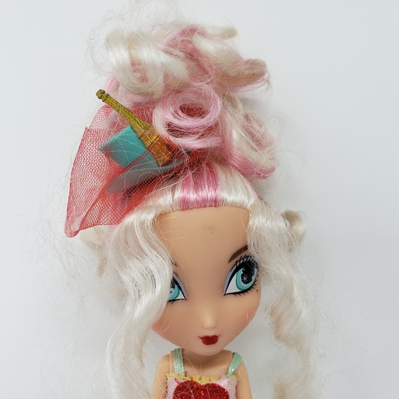 La Dee Da Cyanne Doll Viva La France Outfit Eiffel Tower - Picture 2 of 16